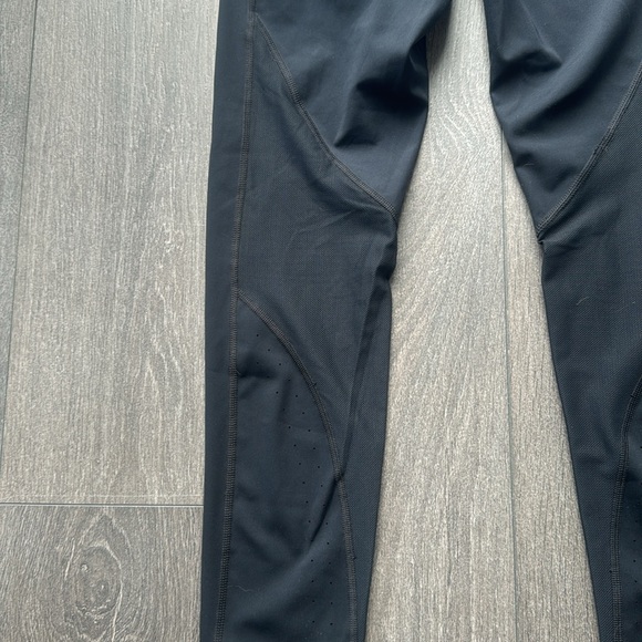 Under Armour workout running tights - Picture 6 of 6